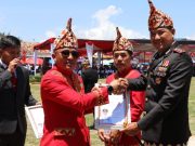 Kapolres Lampung Barat terima penghargaan pada HUT ke-34 Kabupaten Lampung Barat