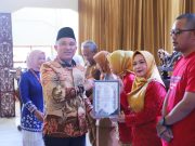 Parosil Mabsus Minta Jebolan Program Beasiswa Seni Budaya Jadi Penggerak Pelestarian Seni Budaya Khas Lambar