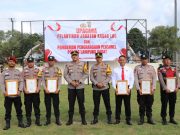 Kapolres Lampung Barat Berikan Penghargaan kepada Personel Berprestasi