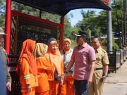 Bupati Lampung Barat Percantik Taman di Hamtebiu