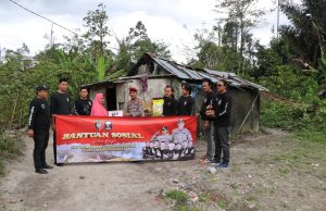 HUT ke-10 Tekab 308 Polres Lampung Barat santuni Anak Yatim dan Warga Kurang Mampu